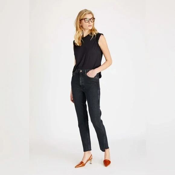 NWT Etica Finn High Rise Slim Straight Leg Jeans Black in Size 29 - Picture 1 of 3